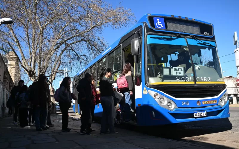 El m&iacute;nimo ya es de cuatro cifras y viajar cuesta un 11% m&aacute;s