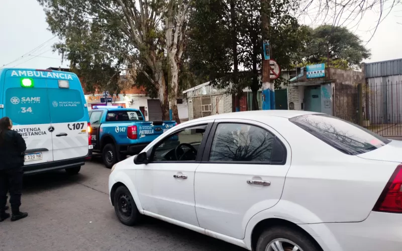 Hallaron muerto a un hombre dentro de un auto en La Plata y la Justicia investiga qu&eacute; ocurri&oacute;