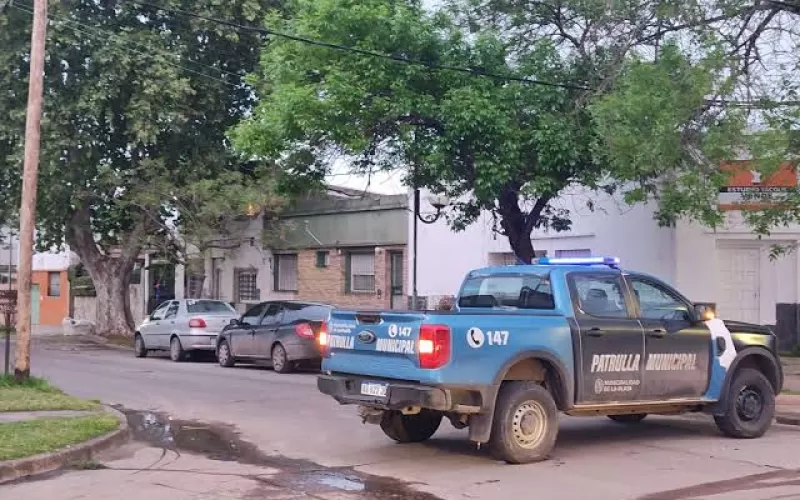 Golpe bohemio y audaz en Berisso: robaron dos televisores y hasta una ventana entera de aluminio de un consultorio odontol&oacute;gico