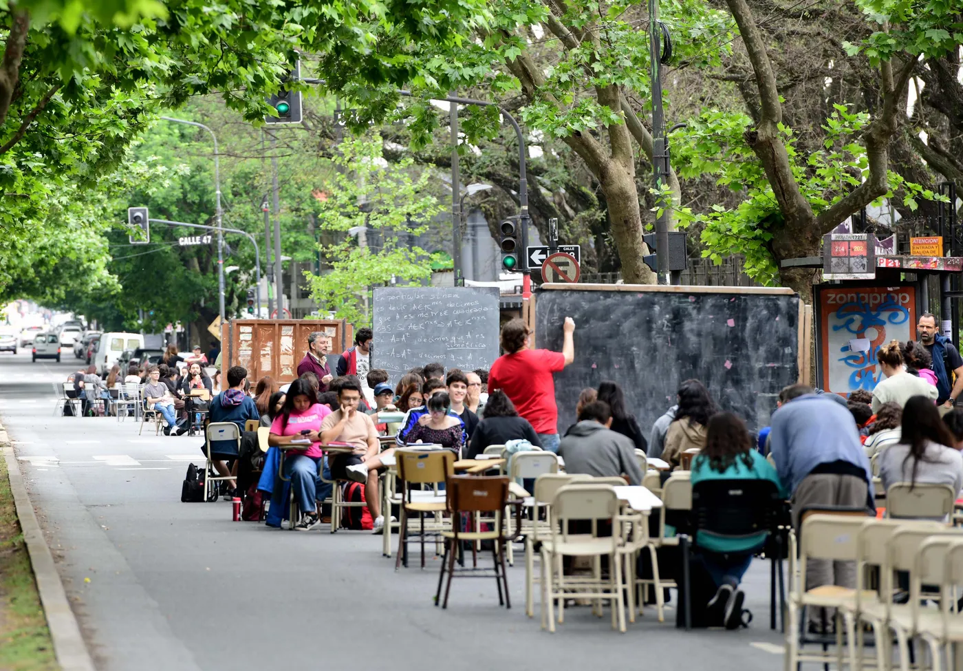 UNLP: clases públicas y protestas contra los recortes del Gobierno en las universidades